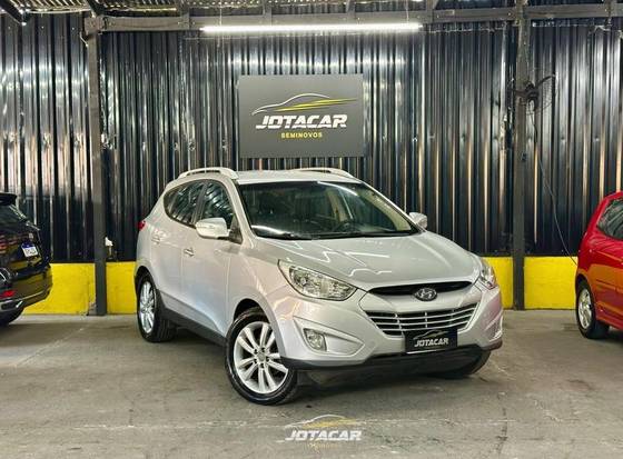 HYUNDAI IX35 2.0 MPI 4X2 16V GASOLINA 4P MANUAL
